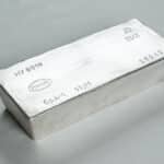 Серебро в виде стандартных слитков